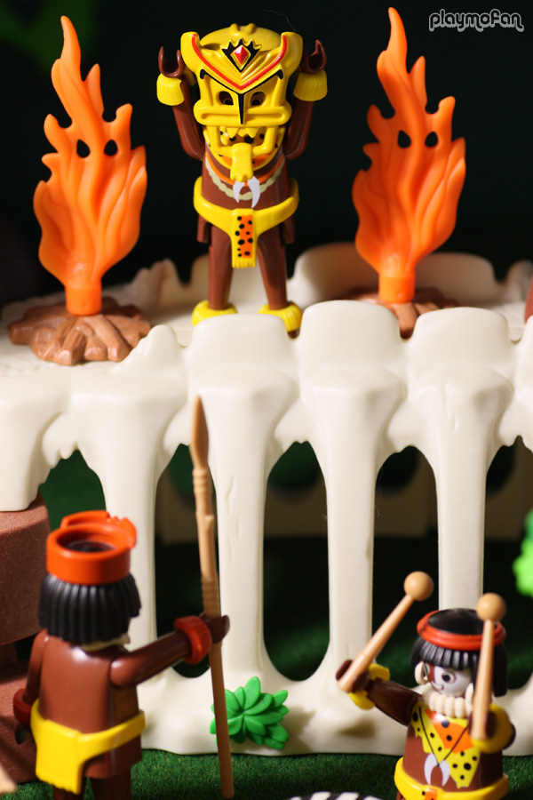 playmobil 3040 Skelton Cave