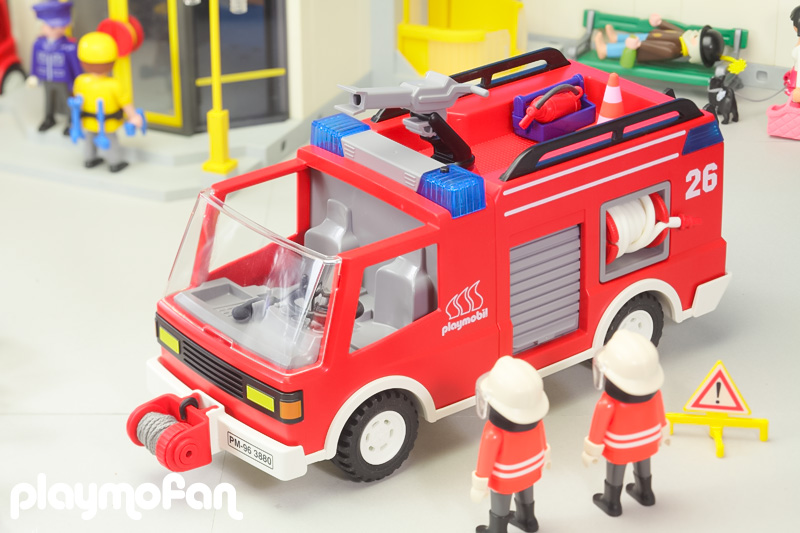 playmobil 3880 Rescue Unit 26