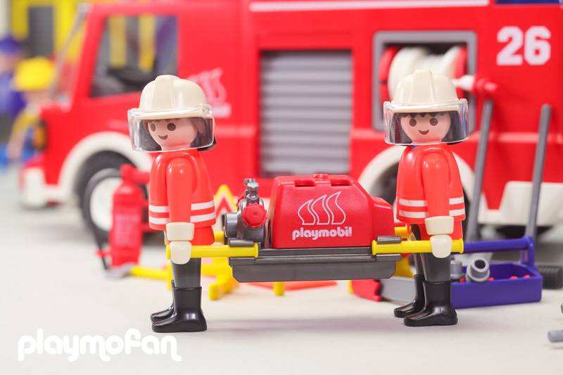 playmobil 3880 Rescue Unit 26