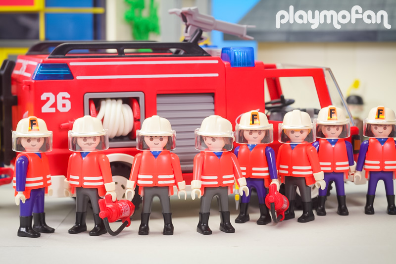 playmobil 消防車　3880 デッドストック　新品未開封　箱汚れあり