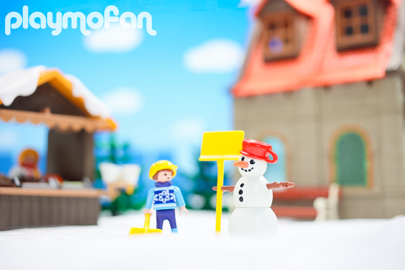  playmobil 4680 Boy with Snowman