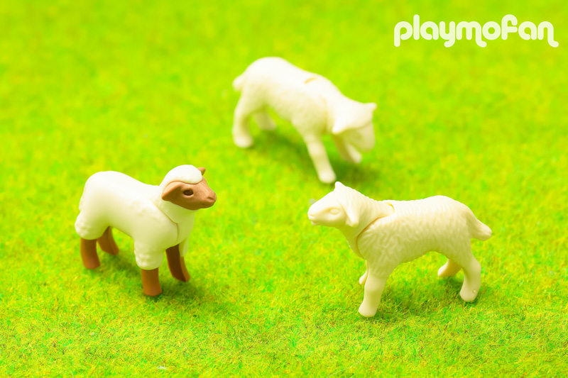 playmobil 4765 Country Woman with Sheep Feed