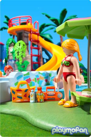 playmobil 4858 OpenAirPool with Slide