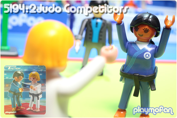 playmobil 5194  2 JUDO COMPETITORS