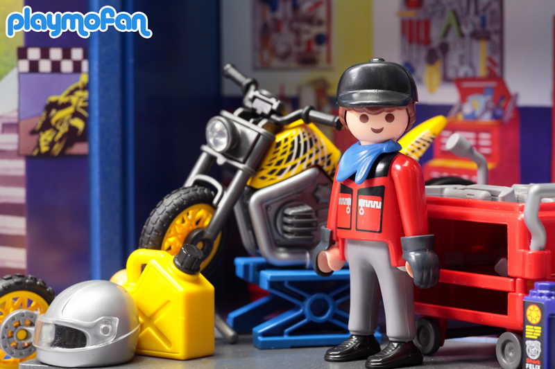 playmobil 6157 My Secret Motorcycle Workshop Play Box 