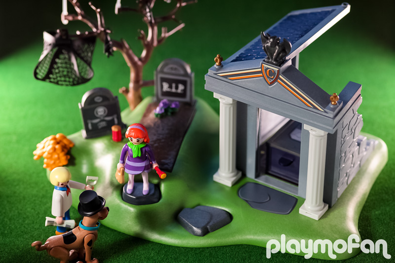 playmobil 70362 SCOOBY-DOO! Adventure in the Cemetery