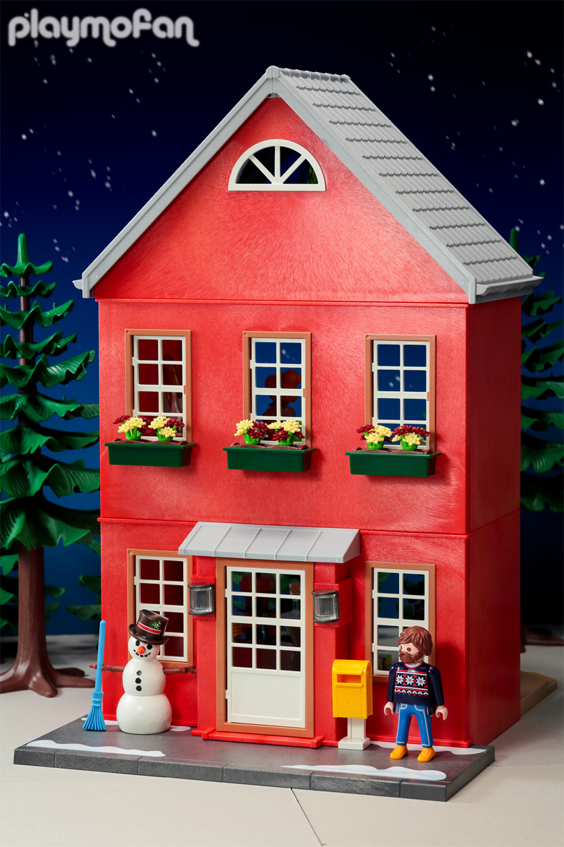 playmobil 70383 Jumbo Advent Calendar - Family Christmas