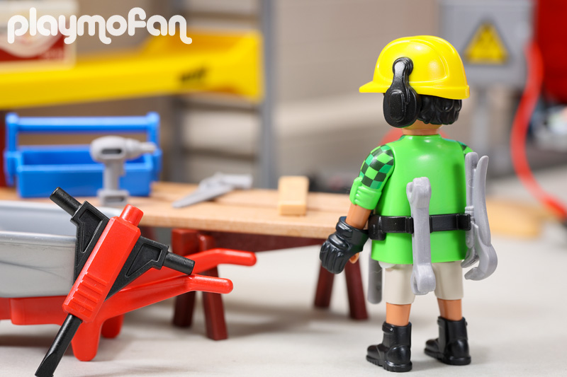 playmobil 70446 Scaffolding with Workers