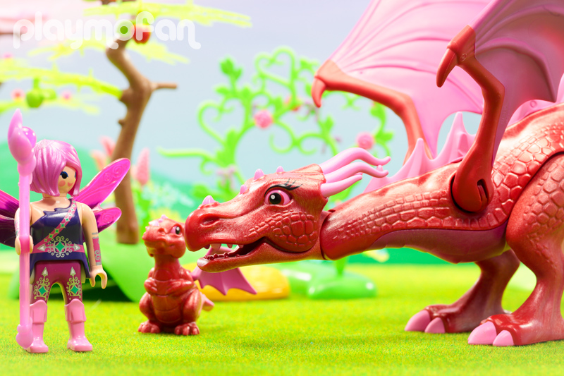 playmobil 9134 Friendly Dragon with Baby  