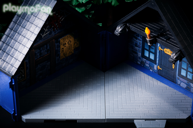 playmobil 9312 Take Along Haunted House