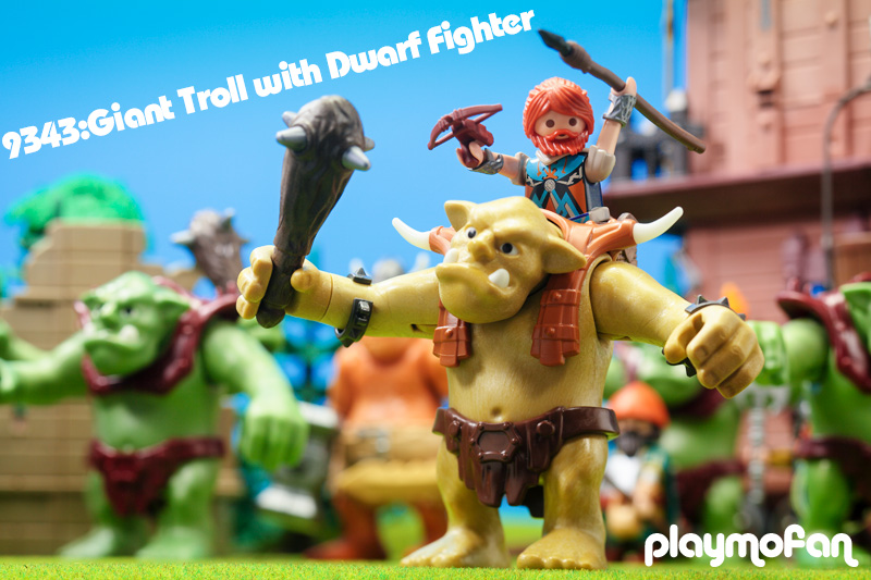 playmobil 9343 Giant Troll with Dwarf Fighter