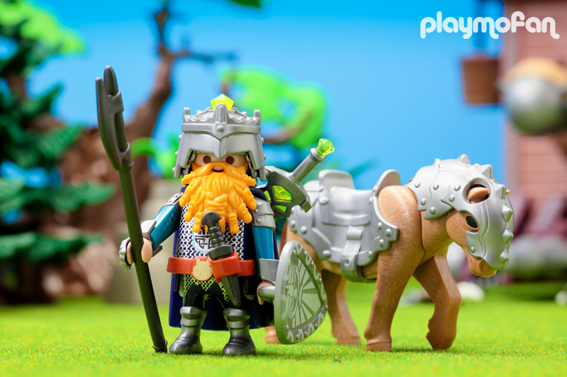 playmobil 9345 Dwarf Fighter with Pony